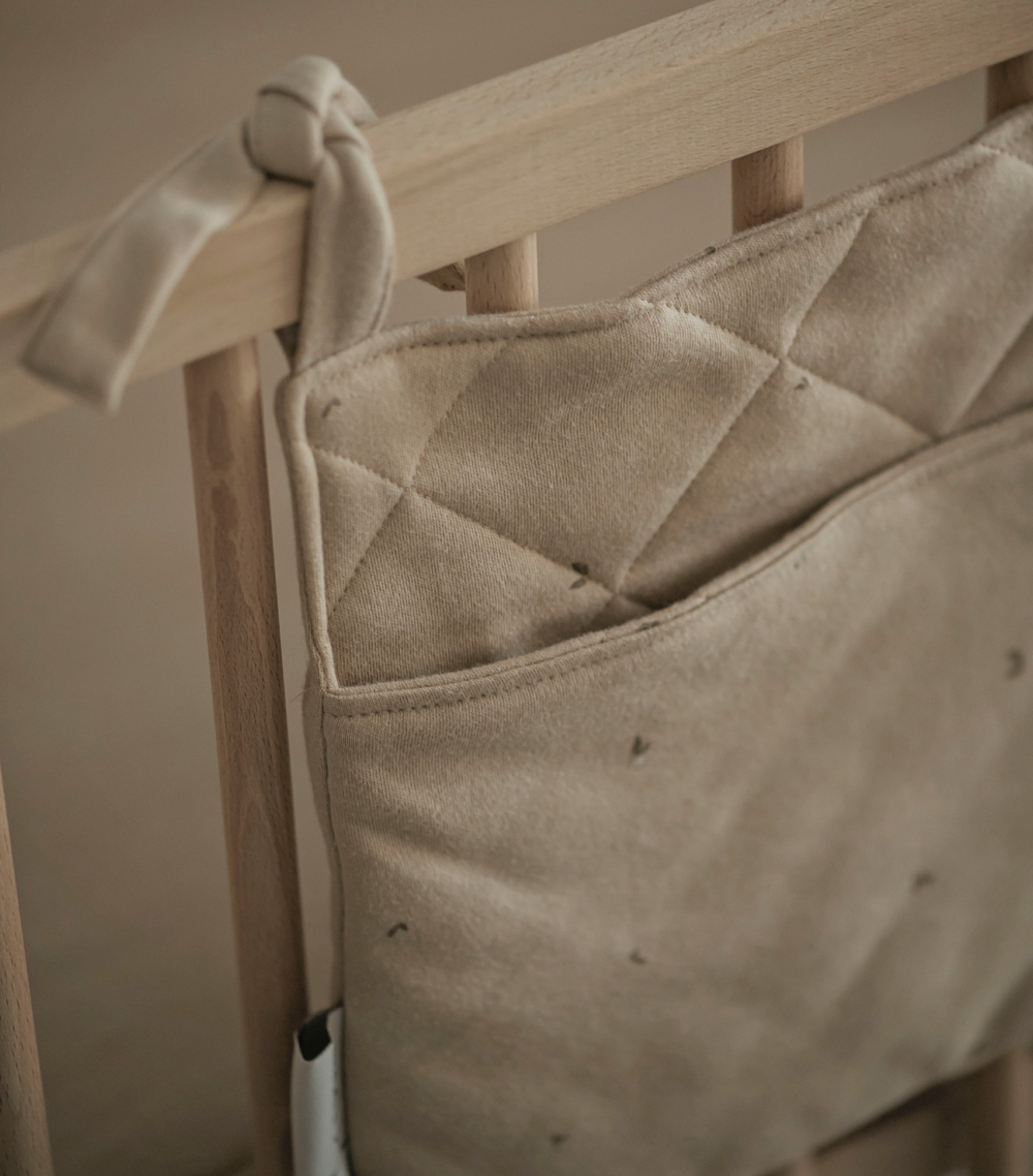 LEAFLET BED ORGINAIZER 2 LEAFLET BED ORGINAIZER 2