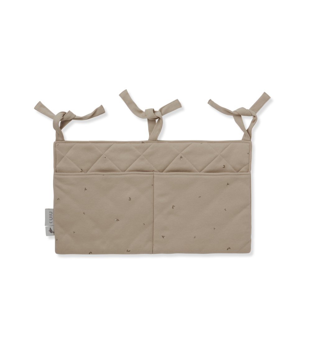 diaper bag - leaflet