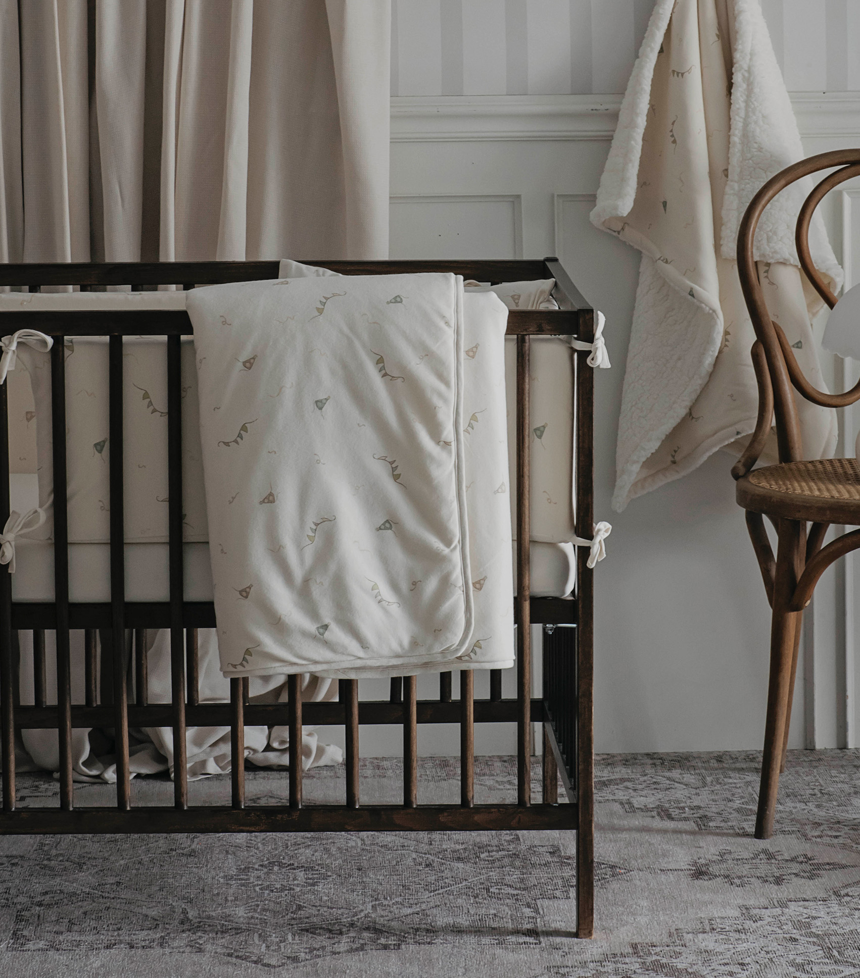 bed set - happy hour