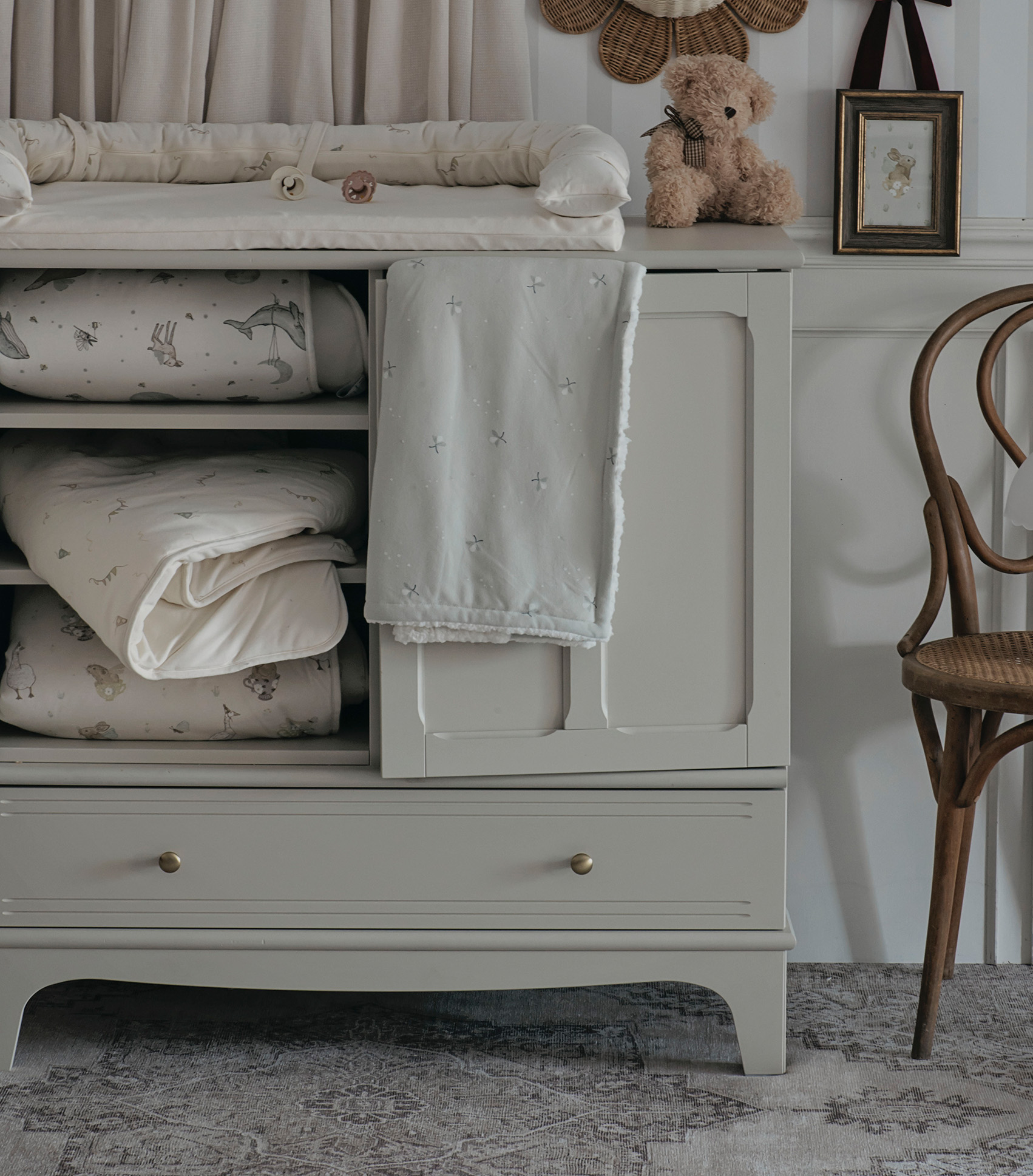 changing mat - happy hour