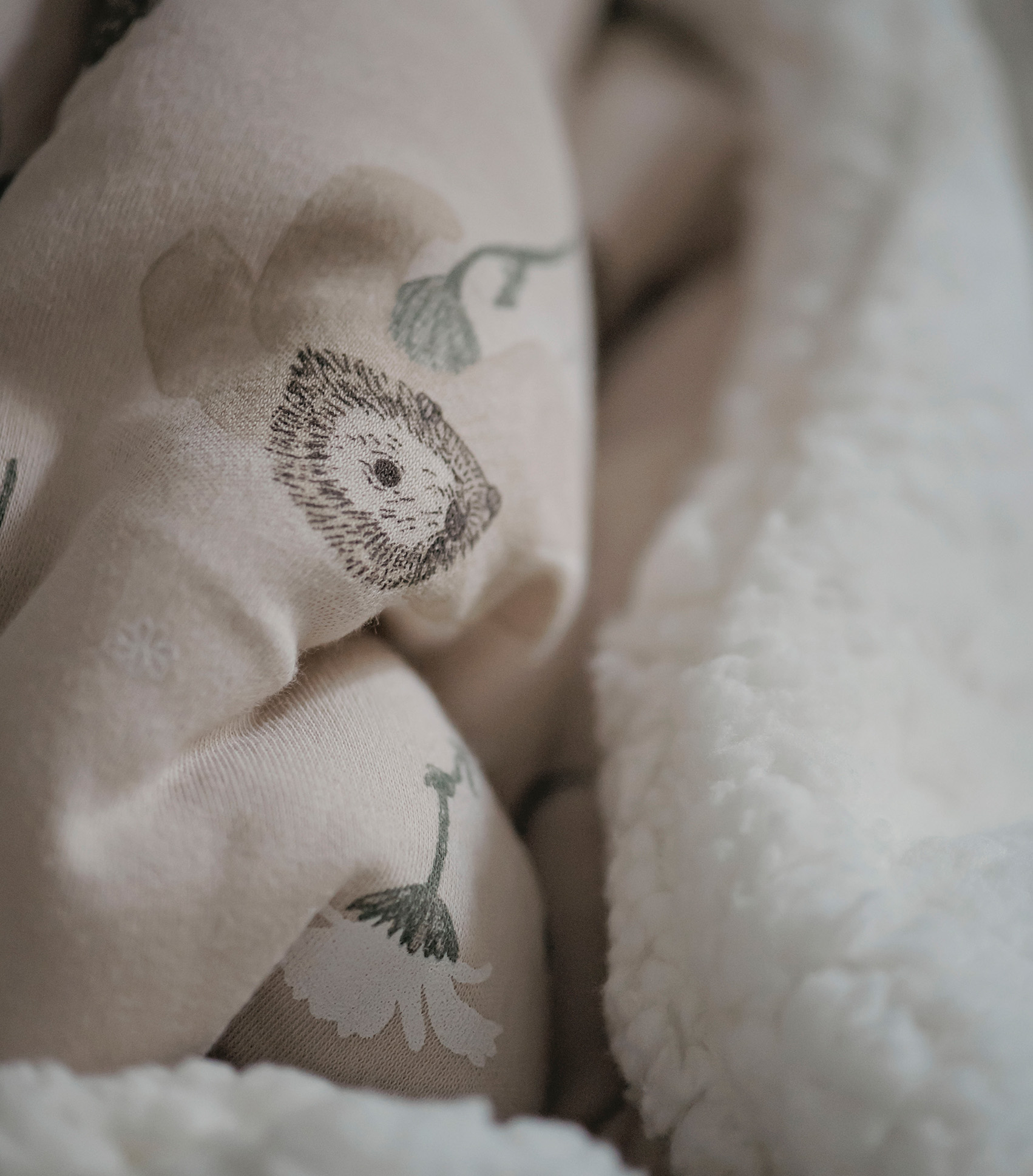 sherpa blanket - wile garden 3