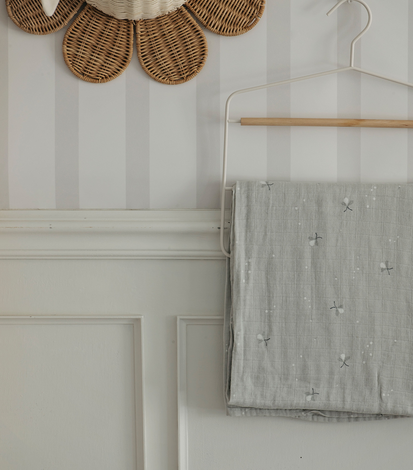 swaddle - Firefly 2